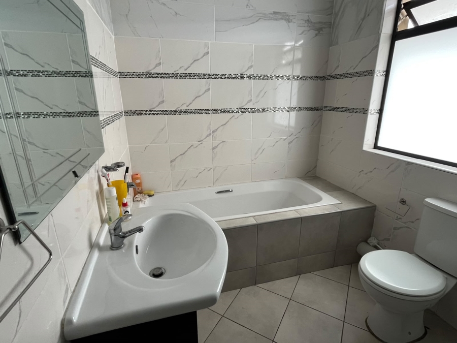 3 Bedroom Property for Sale in Kidds Beach Eastern Cape